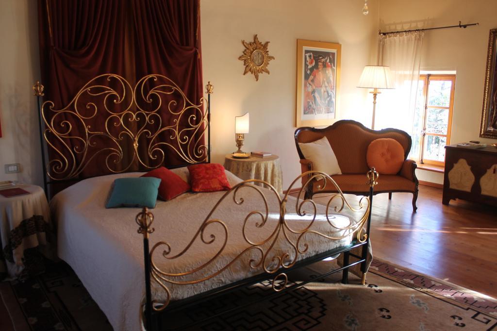 Villa Relais Manerba Monzambano Zimmer foto
